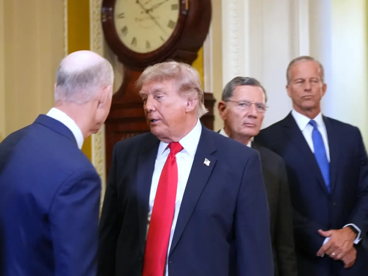 TRUMP STUNS WASHINGTON WITH 100-0 SENATE VOTE — SCHUMER LEFT REELING!