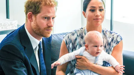 HARRY STORMS BACK INTO THE SPOTLIGHT — DAYS AFTER CHARLES SLAPS HIM WITH ‘PRIVATE CITIZEN’ LABEL!