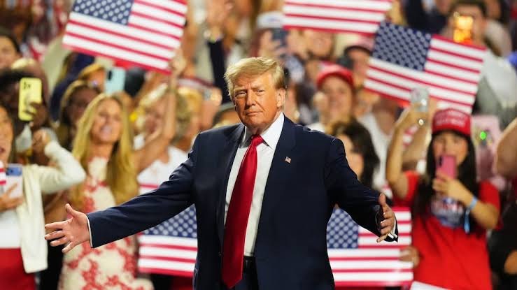 TRUMP'S MIDTERM SLUMP FORCES A GOP MESSAGE RESET - AS REPUBLICAN CANDIDATES SPLIT OVER HOW CLOSE TO STAND TO THE PRESIDENT
