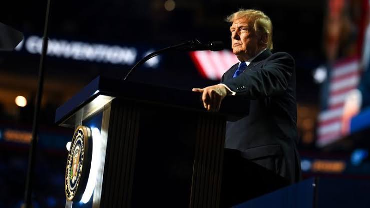 Trump Tells Republicans ‘You Go to Hell’ If They Don’t Vote — And Turns Dallas Into a Midterm Loyalty Test