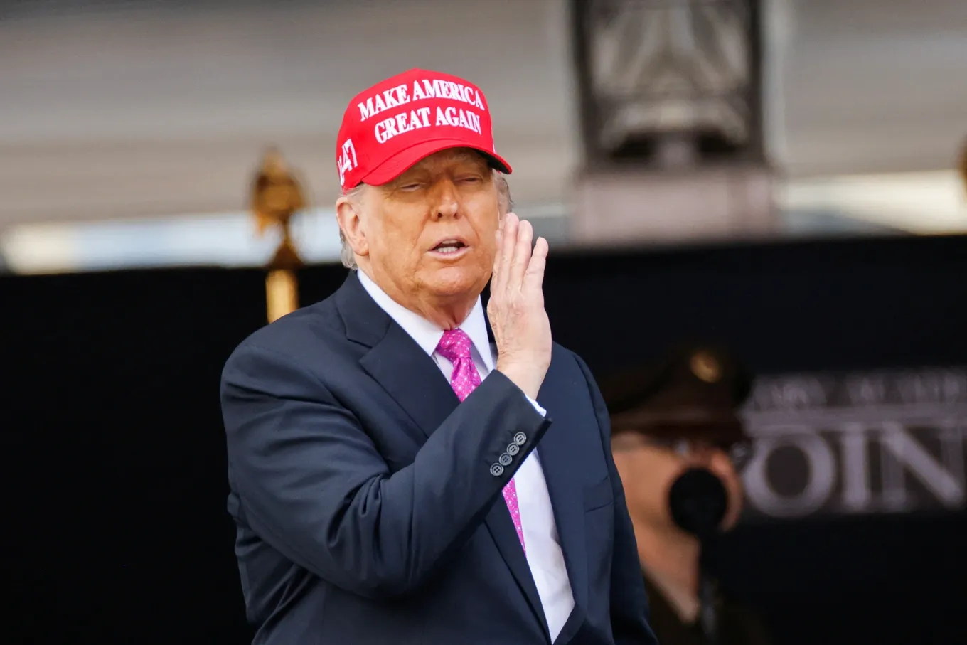 🔥 TRUMP SOARS INTO THE TOP 3 PRESIDENTIAL RANKINGS — AND THE RESULT JUST IGNITED A MASSIVE POLITICAL FIRESTORM…
