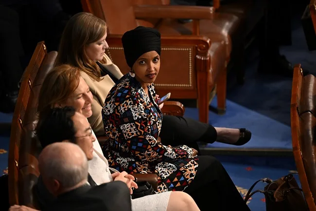 🚨 WHAT HAPPENS NEXT FOR ILHAN OMAR? — Tension Builds on Capitol Hill as House Lawmakers Decide Whether to Dismiss an Ethics Complaint!