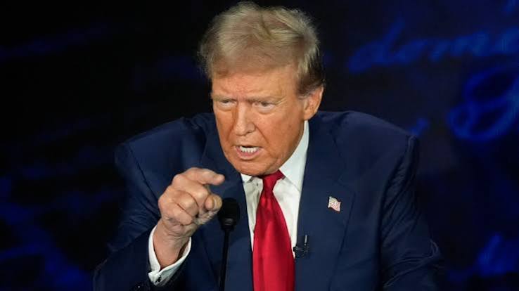 THE ULTIMATE BETRAYAL: TRUMP'S EXPLOSIVE WARNING THAT COULD ABSOLUTELY BANKRUPT FOX NEWS!