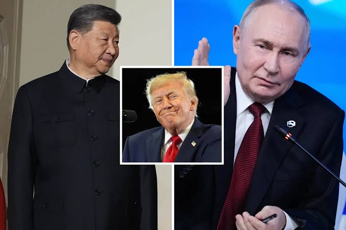 Trump Photos With Putin and Xi Spotted in White House