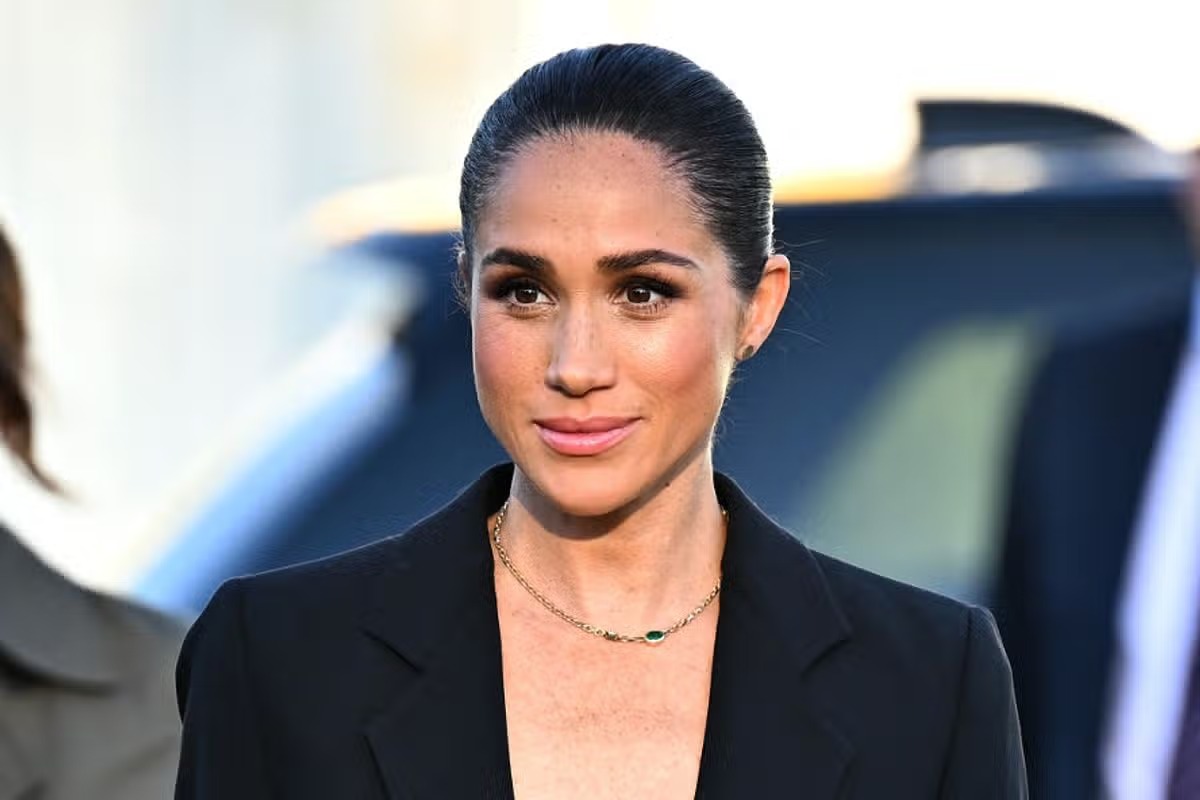 "UNFILTERED MEGHAN: The Close-Up She Desperately Hides From You!"