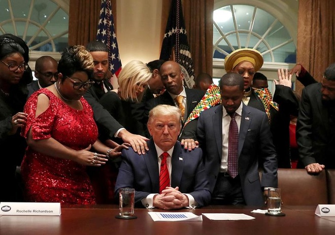 A DEVASTATING CAMPAIGN FLASHPOINT — Melania Trump Caught in a Renewed Deportation Controversy as Viral Claims Explode