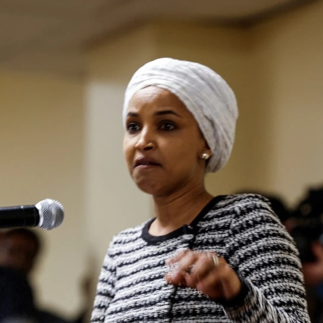 "🚨 POLITICAL SHOCKER! — NO MERCY AS REPUBLICAN PRESSURE INTENSIFIES AND ILHAN OMAR VOWS SHE WON'T BE SILENCED!"