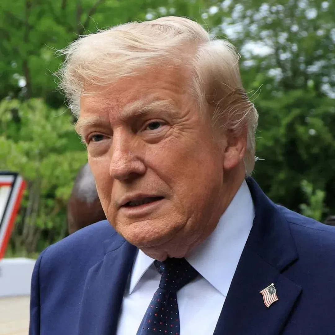 "🚨 DEVASTATING TWIST! — ILHAN OMAR FORCED TO TURN TO $5 DONATIONS AS THE TRUMP SHOWDOWN INTENSIFIES!"