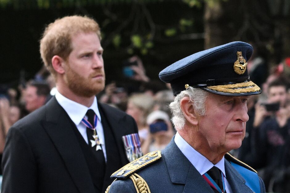 "🔥 ROYAL FAMILY EARTHQUAKE! — HARRY'S LATEST ATTACK ON THE ROYALS COULDN'T COME AT A WORSE TIME!"