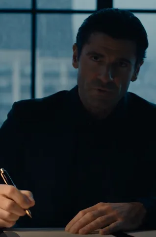 He Brought Divorce Papers to Set His Wife Free—Then Heard Her Say, “I’ll Die With Him”