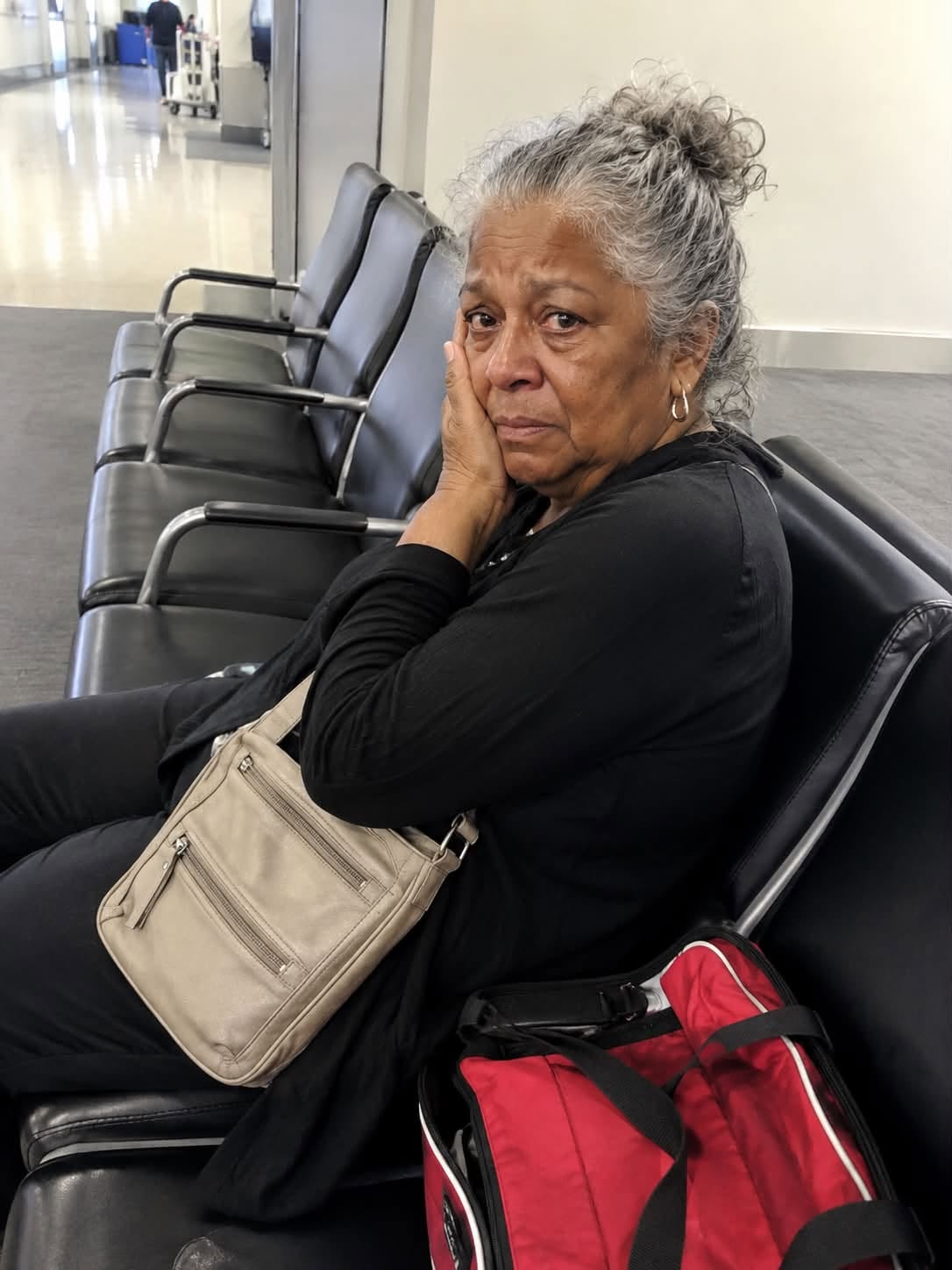My Family Refused to Pick Me up from the Airport – They Never Expected to See What I Had Prepared on the Evening News the Next Day