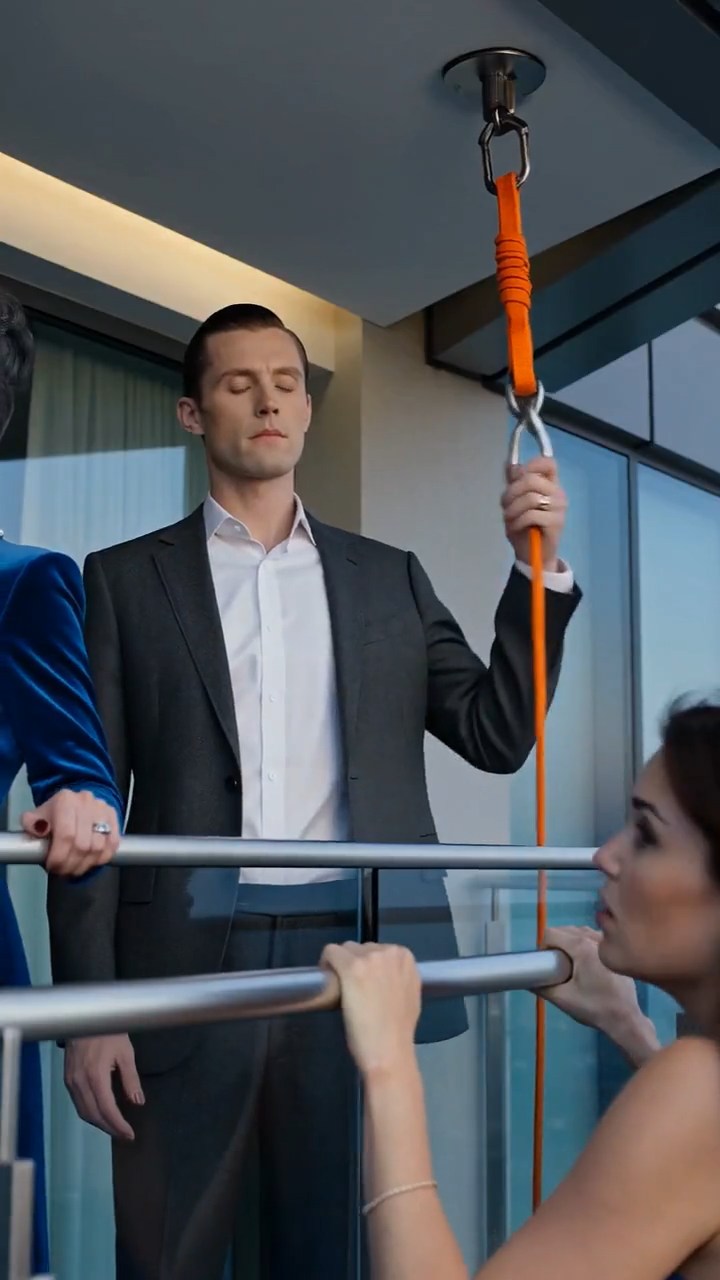 A Cruel Mother-in-Law and Traitorous Husband Push a Wife Over a 50th-Floor Penthouse Ledge Only to Learn She Owns the Entire Building Trust