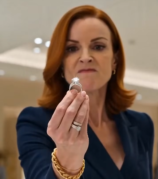 She Shoved a Store Clerk Over a Ring — Then the Engraving Inside It Buried Her Father