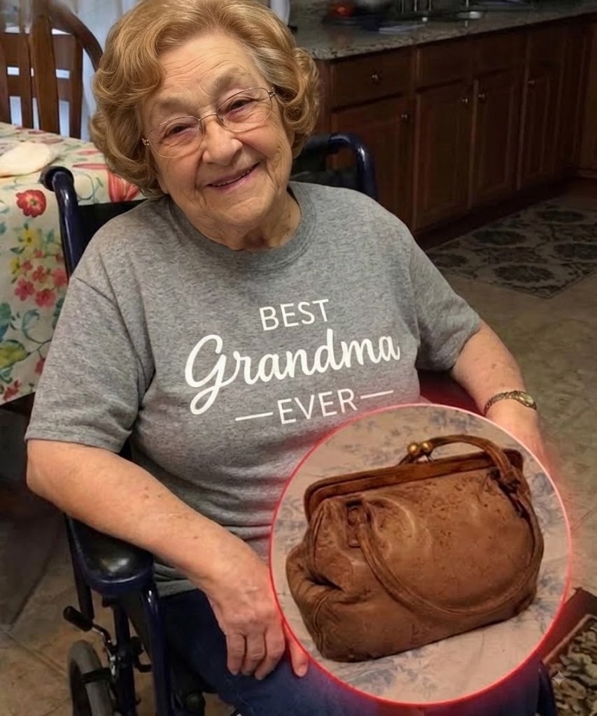 My Grandma Wouldn’t Let Anyone Peek Inside the Old Handbag She Kept in Her Closet for Years – The Moment I Finally Did, I Screamed in Complete Sh0ck
