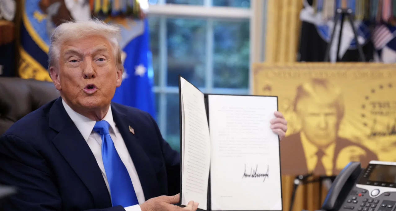 He Did It Again! - Seniors 65+ Just Got a Huge Surprise from Trump