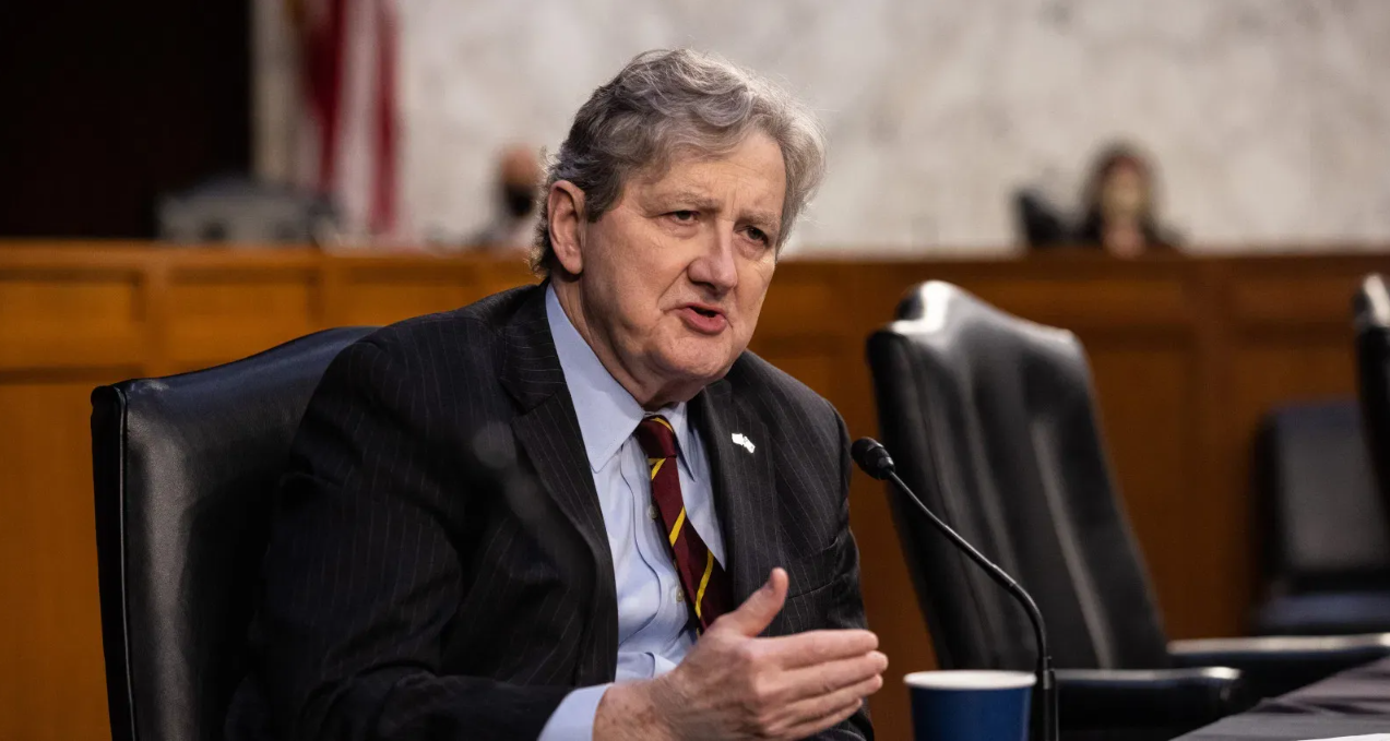 "Senator Announces Bold Plan to Pass Voter ID WITHOUT Filibuster - This is GENIUS"