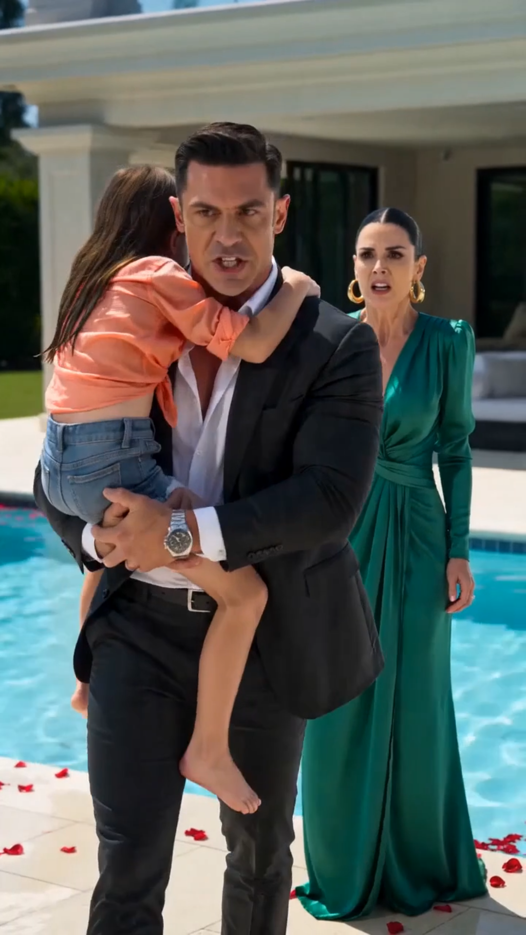A Stepmother Tries to Drown a Little Girl for Her Inheritance...