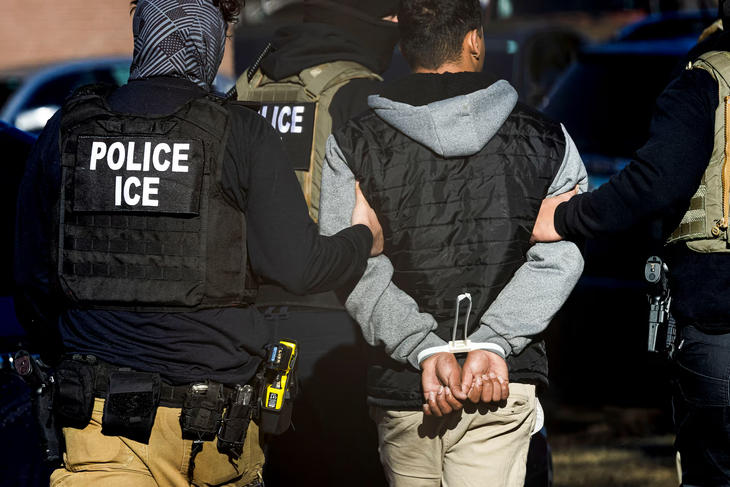 The US Congress has passed a record $70 billion budget package to tighten immigration over the next three years.