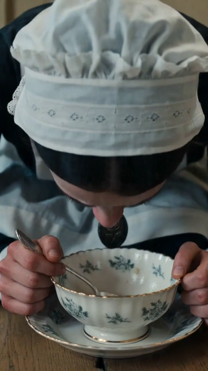 : A Maid’s Hunger, a Master’s Recognition, and the Daughter the Mansion Tried to Erase