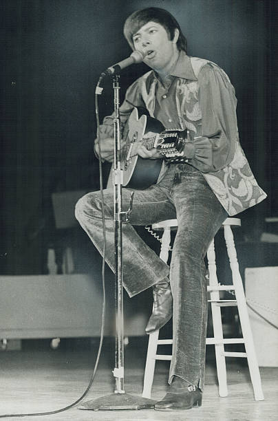 Bobby Goldsboro’s “Honey” – The Heartfelt Ballad That Defined A Generation