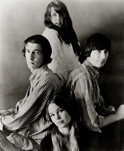 Suite: Judy Blue Eyes – The Timeless Masterpiece That Defined Crosby, Stills & Nash’s Harmonious Legacy