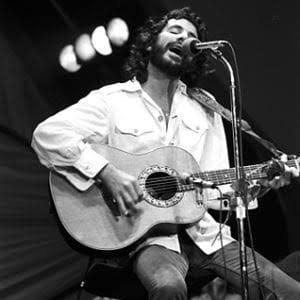 Released in 1971… this gentle song somehow still feels like peace itself whenever the world becomes too loud.