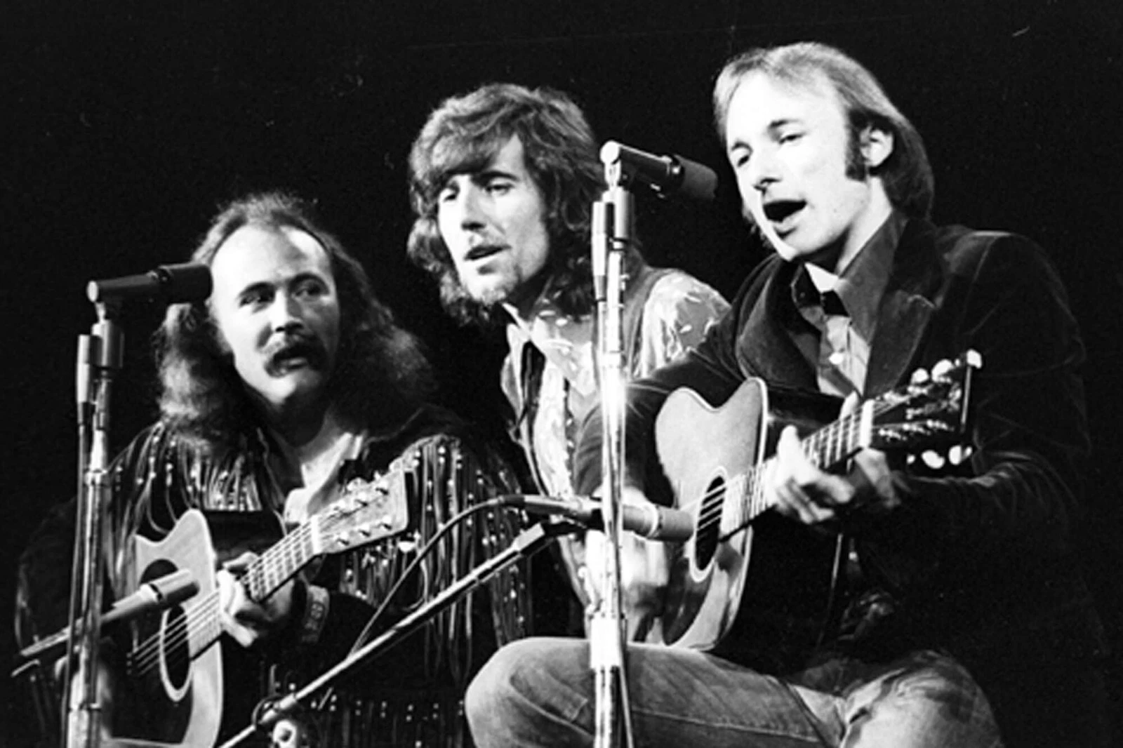 Suite: Judy Blue Eyes – The Timeless Masterpiece That Defined Crosby, Stills & Nash’s Harmonious Legacy