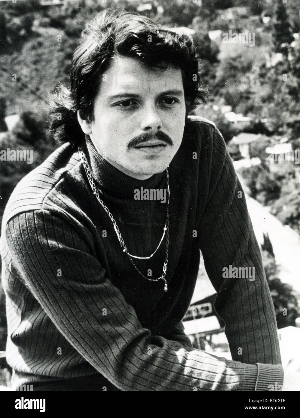 Scott McKenzie’s ‘San Francisco’ (1967): The Song That Defined a Generation-2