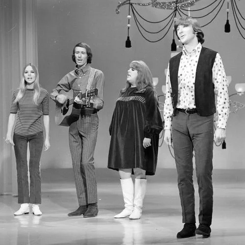 Chasing Sunshine: The Timeless Longing of ‘California Dreamin” by The Mamas & The Papas