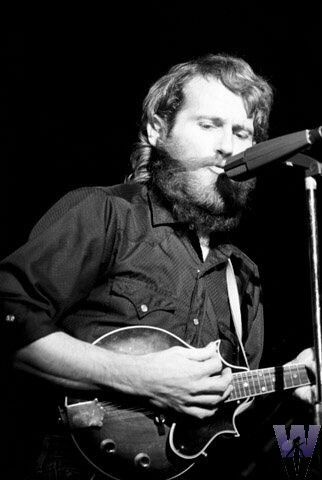 Levon Helm and “The Weight”: The 1968 Band Classic That Outgrew Its Modest Chart Debut
