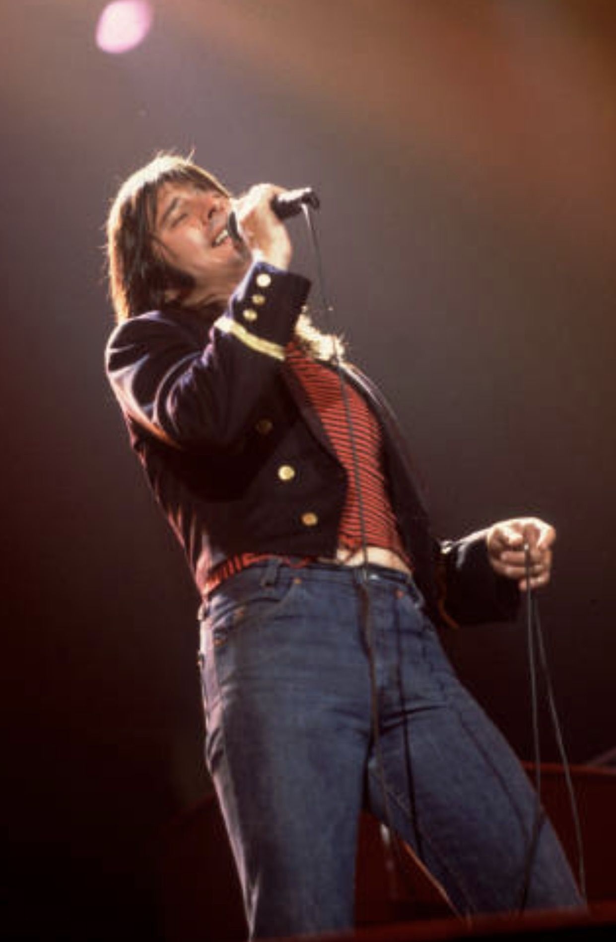 Steve Perry and Journey’s “Open Arms”: The Power Ballad That Became an Arena-Rock Classic