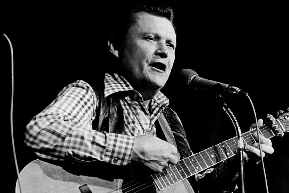 The 1959 Country No. 1 That Crossed Over to the Pop Top Five