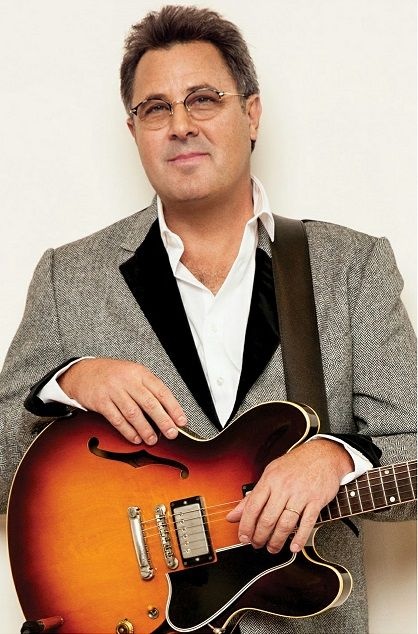 How Vince Gill Turned Two Deaths Into a Country Hymn of Grief and Peace