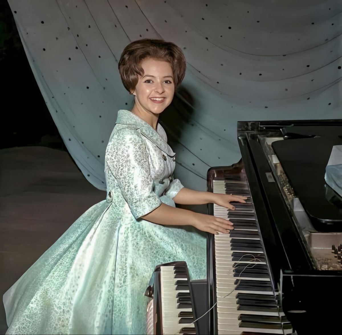 How 13-Year-Old Brenda Lee Created a Holiday Classic