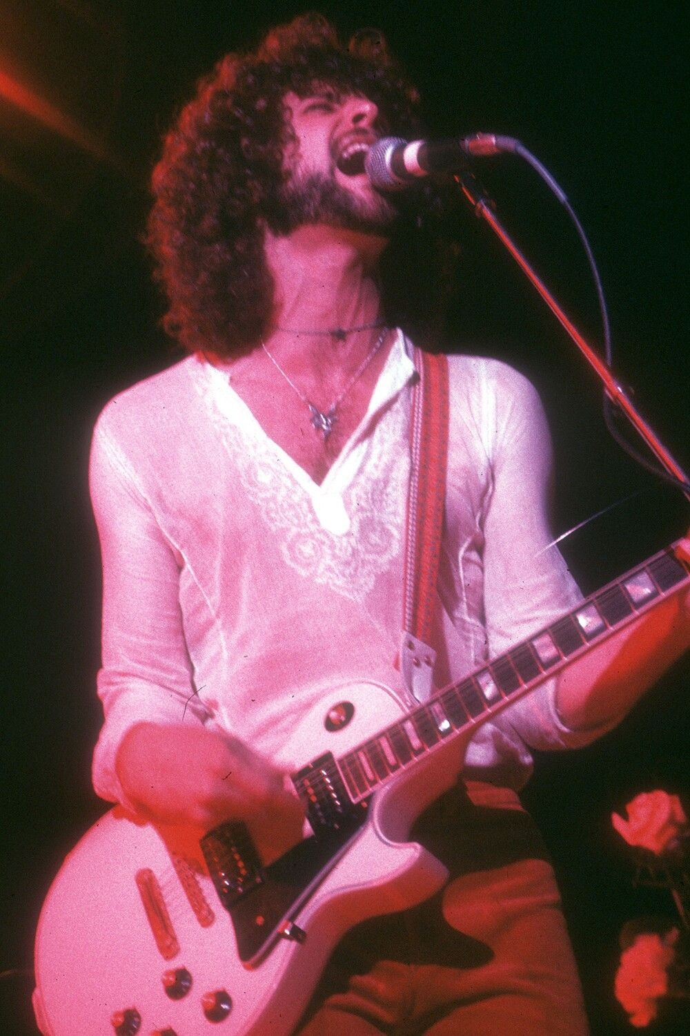 How Lindsey Buckingham Turned a Real Breakup Into a Fleetwood Mac Anthem