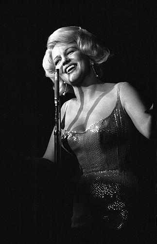 How Peggy Lee Turned Restraint Into Seduction