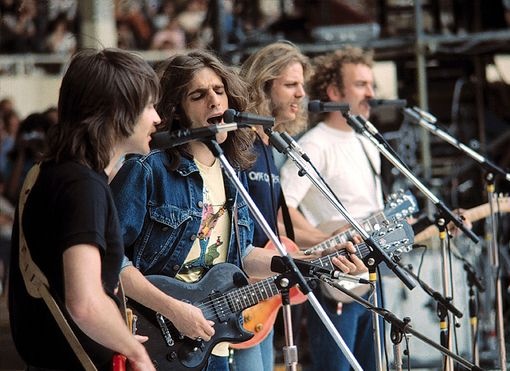 The Eagles Wanted a “Nasty Track With Pretty Vocals”