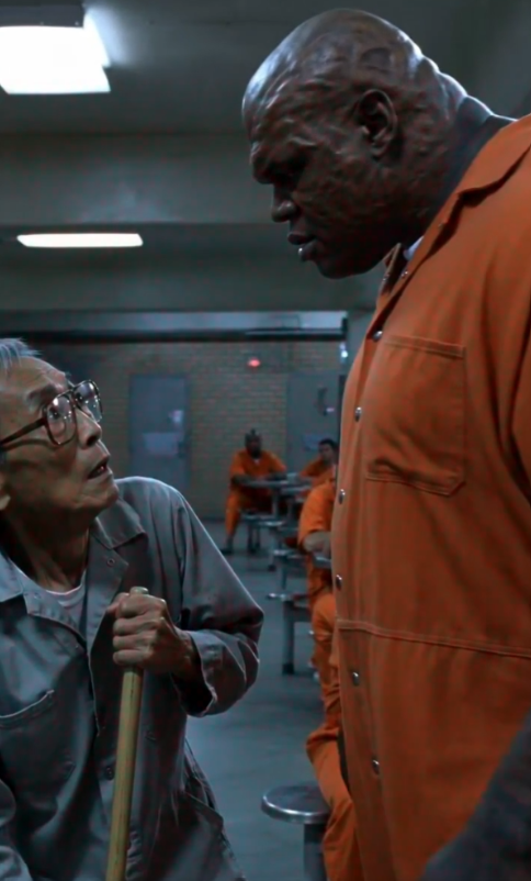 He Shoved the Old Janitor—Then the Cafeteria Went Quiet