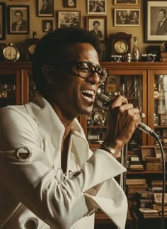 Smokey Robinson Heard Something Special in David Ruffin — Then He Wrote “My Girl” for His Voice