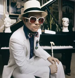 Elton John Returned to the Stage He Shared With John Lennon — This Time to Sing Goodbye