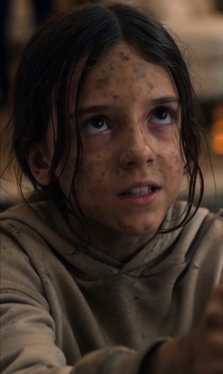 The girl wouldn't let go of the bag, and when they discovered what was inside, the elite's world came crashing down.