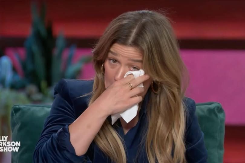 30 Minutes ago in New York, Kelly Clarkson was confirmed as…See more