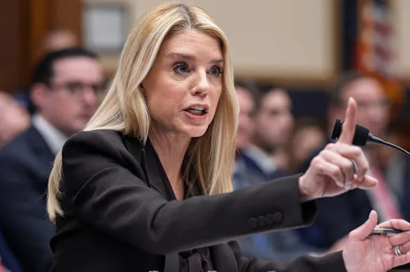 lpDOJ Indicts 14 Members Of ‘Extensive’ Migrant Smuggling Operation