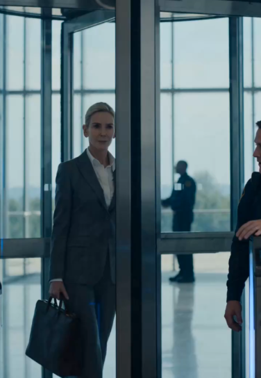 SECURITY LAUGHED AND TRIED TO THROW HER OUT OF THE BUILDING… THEN EVERY SCREEN REVEALED SHE OWNED THE ENTIRE COMPANY