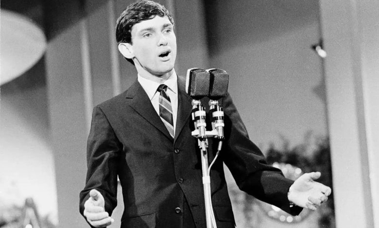 Gene Pitney’s “Only Love Can Break a Heart” Becomes a Signature Ballad of 1962 | xenonews 2