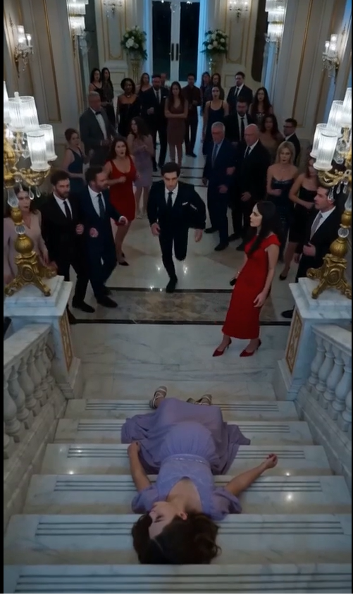 UNTHINKABLE BETRAYAL: THE CHILLING STAIRCASE PUSH THAT SHATTERED AN ELITE FAMILY FOREVER!