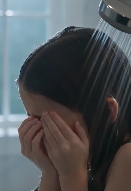 She Told Me I Wasn’t Really Family—Then My Dad Found My Name Inside Her Secret Plans
