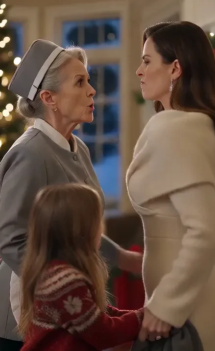 MY DAUGHTER-IN-LAW MADE THE OLD MAID KNEEL IN BROKEN ORNAMENTS—SHE DIDN’T KNOW I OWNED THE MANSION, THE COMPANY, AND HER CHRISTMAS