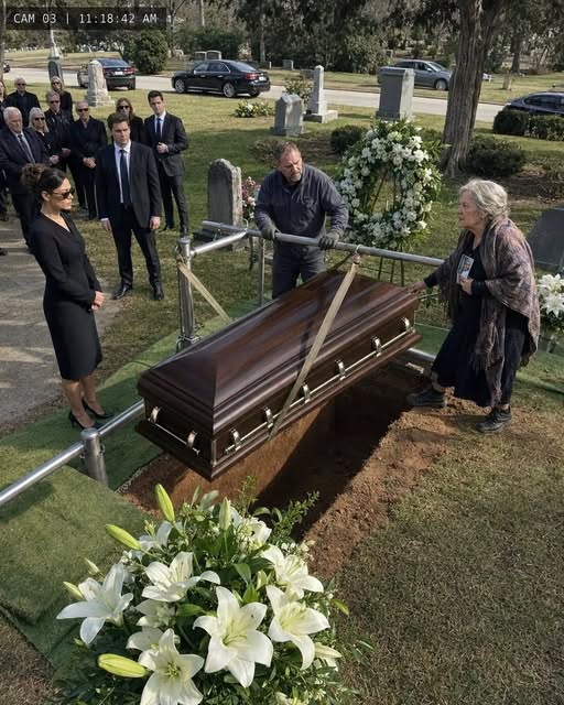 I ARRIVED LATE TO MY ONLY SON’S FUNERAL AND STOPPED THEM FROM LOWERING THE CASKET, BUT WHEN I FORCED THEM TO OPEN IT, THE DEAD MAN WAS A STRANGER WEARING LEONARD’S WATCH, RING, AND SUIT