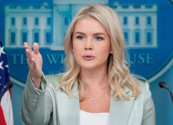 White House Press Secretary Karoline Leavitt Expected to Step Back Briefly, Raising Questions About Who Will Take the Podium
